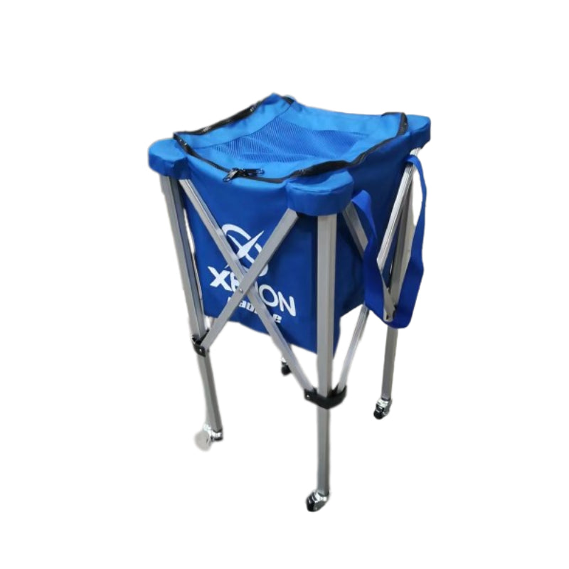 Ball cart with wheels